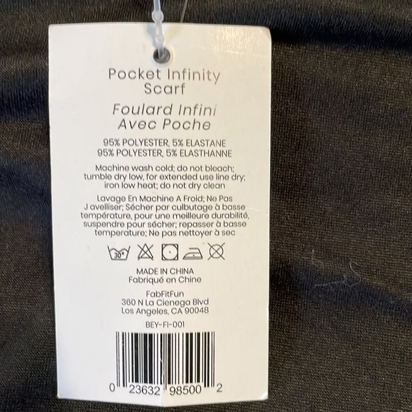 Beyond Yoga Pocket Infinity Scarf - Picture 4 of 6